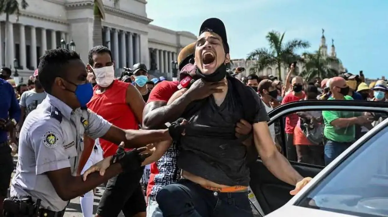 ¡LIBERTAD PARA LOS PRESOS POLÍTICOS CUBANOS!